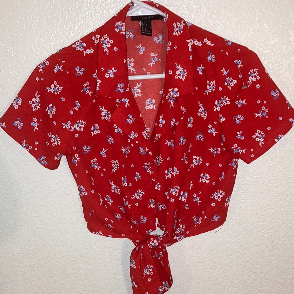 Forever 21 red floral crop top